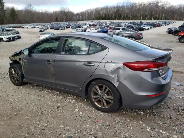 5NPD84LF1JH261918 2018 HYUNDAI ELANTRA - Image 2