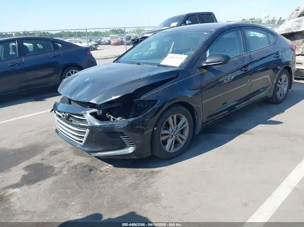 5NPD84LF1JH263152 2018 HYUNDAI ELANTRA - Image 2