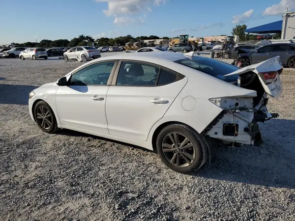 5NPD84LF1JH263944 2018 HYUNDAI ELANTRA - Image 2