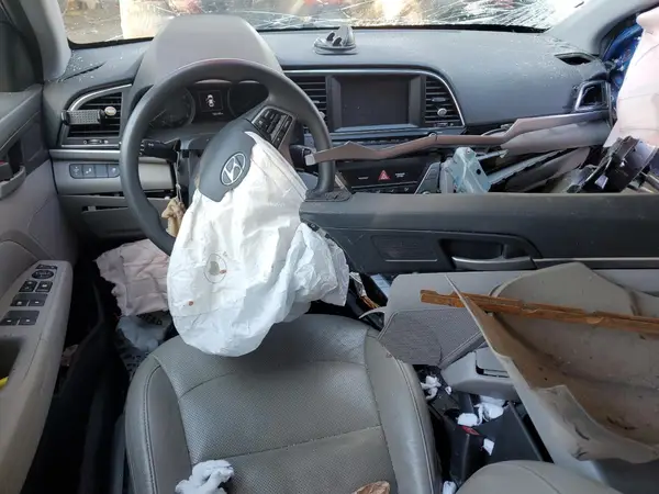 5NPD84LF1JH264429 2018 HYUNDAI ELANTRA - Image 8