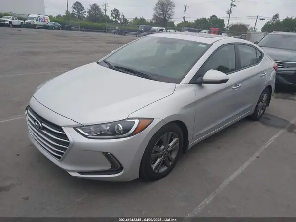 5NPD84LF1JH264446 2018 HYUNDAI ELANTRA - Image 2