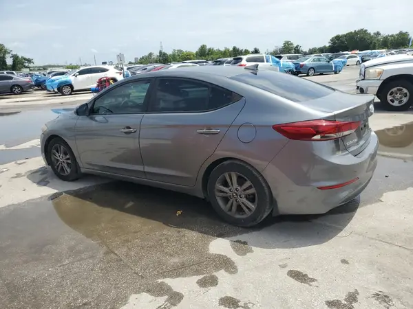5NPD84LF1JH268674 2018 HYUNDAI ELANTRA - Image 2