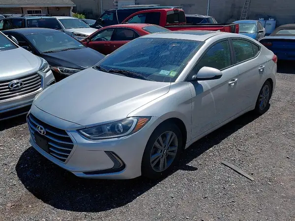 5NPD84LF1JH268996 2018 HYUNDAI ELANTRA - Image 2