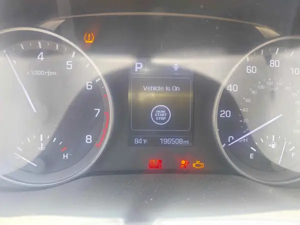 5NPD84LF1JH268996 2018 HYUNDAI ELANTRA - Image 8