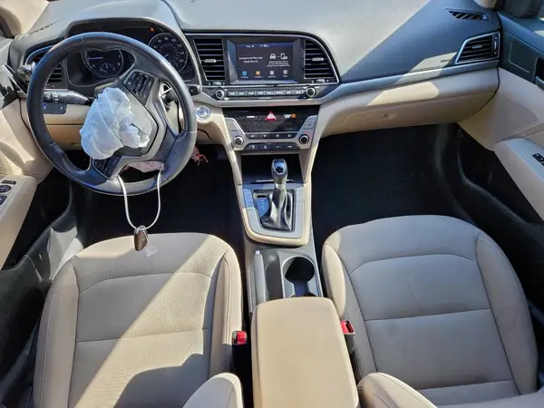 5NPD84LF1JH269758 2018 HYUNDAI ELANTRA - Image 8