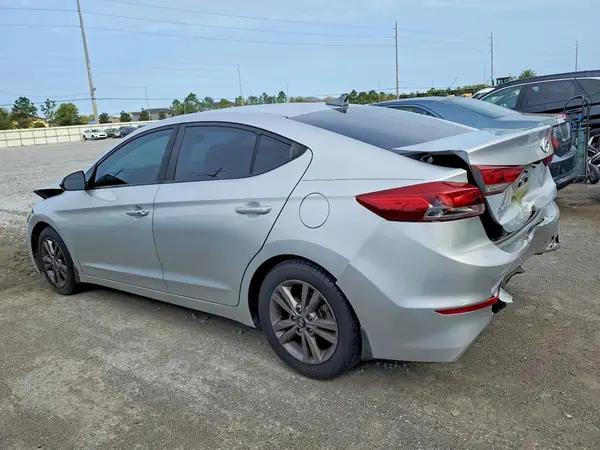 5NPD84LF1JH269839 2018 HYUNDAI ELANTRA - Image 2