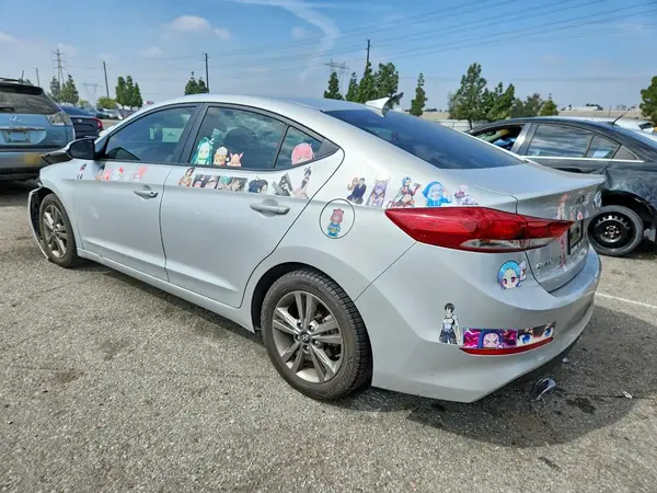 5NPD84LF1JH270215 2018 HYUNDAI ELANTRA - Image 2