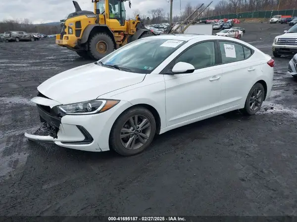 5NPD84LF1JH270845 2018 HYUNDAI ELANTRA - Image 2