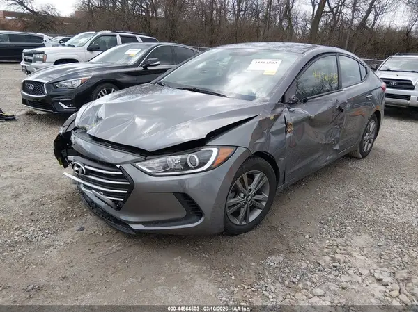 5NPD84LF1JH273924 2018 HYUNDAI ELANTRA - Image 2