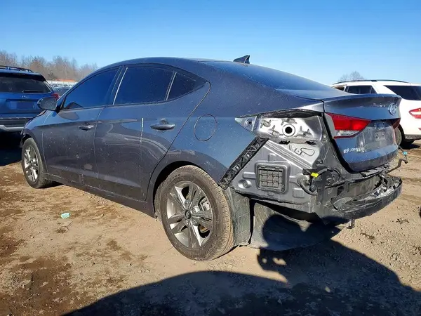5NPD84LF1JH274426 2018 HYUNDAI ELANTRA - Image 2