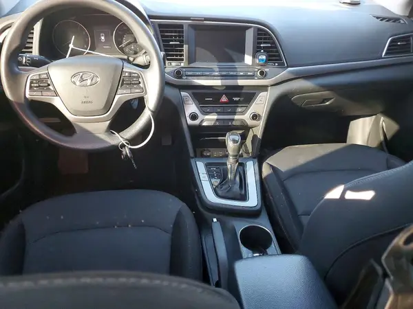 5NPD84LF1JH274426 2018 HYUNDAI ELANTRA - Image 8
