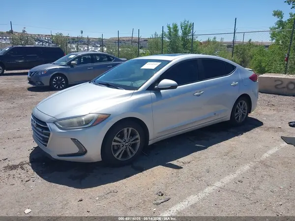 5NPD84LF1JH277195 2018 HYUNDAI ELANTRA - Image 2