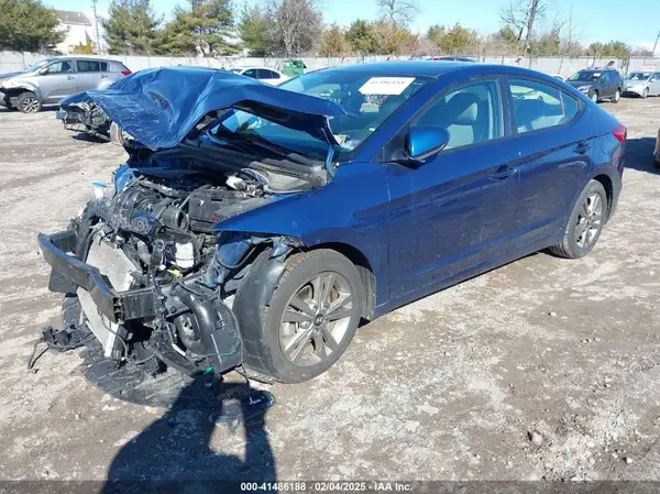 5NPD84LF1JH277553 2018 HYUNDAI ELANTRA - Image 2