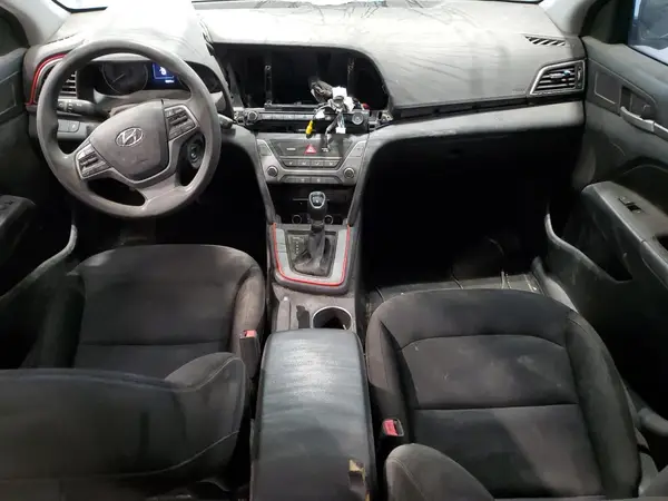 5NPD84LF1JH279402 2018 HYUNDAI ELANTRA - Image 8