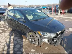 5NPD84LF1JH281599 2018 HYUNDAI ELANTRA