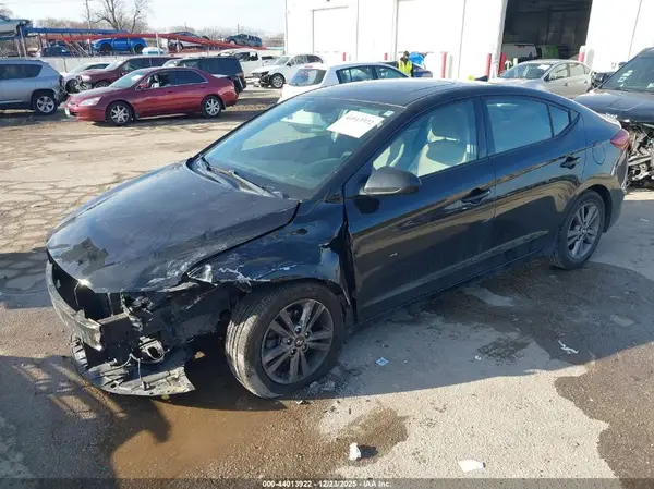 5NPD84LF1JH281599 2018 HYUNDAI ELANTRA - Image 2