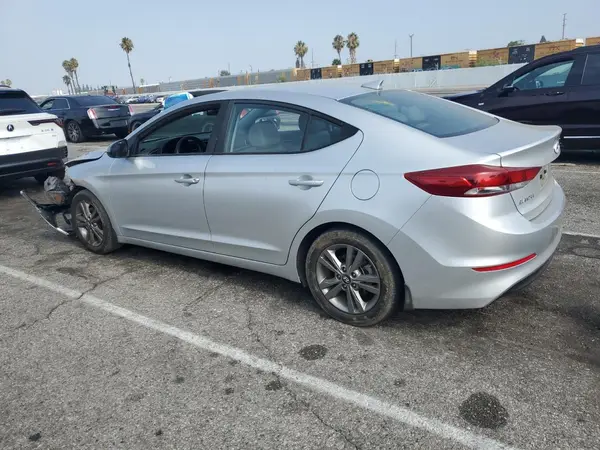 5NPD84LF1JH284535 2018 HYUNDAI ELANTRA - Image 2