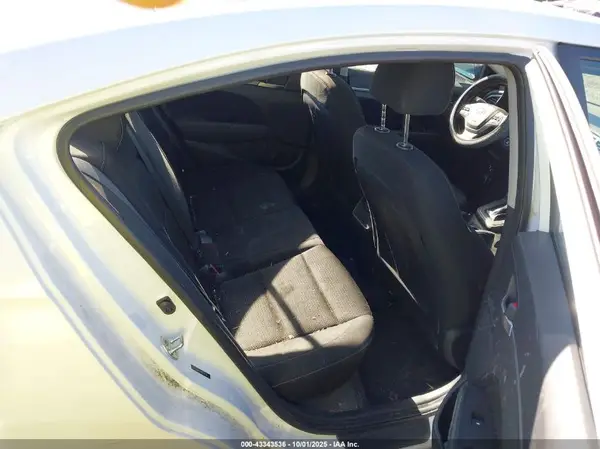 5NPD84LF1JH288035 2018 HYUNDAI ELANTRA - Image 8
