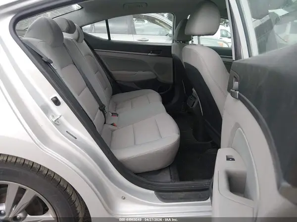 5NPD84LF1JH288262 2018 HYUNDAI ELANTRA - Image 8