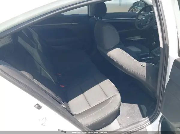 5NPD84LF1JH292943 2018 HYUNDAI ELANTRA - Image 8