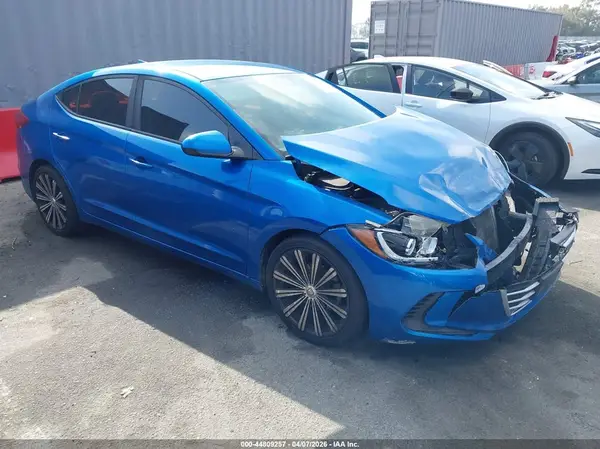 5NPD84LF1JH294451 2018 HYUNDAI ELANTRA - Image 1