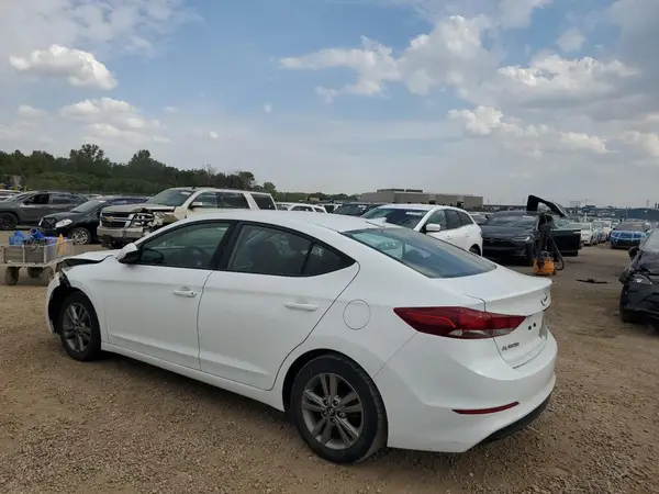 5NPD84LF1JH294935 2018 HYUNDAI ELANTRA - Image 2