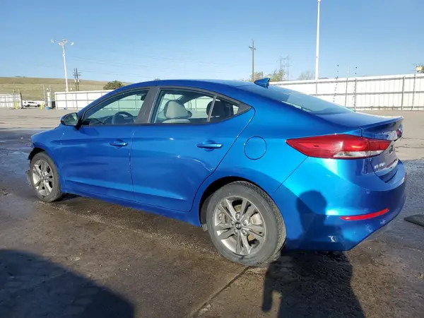 5NPD84LF1JH296197 2018 HYUNDAI ELANTRA - Image 2