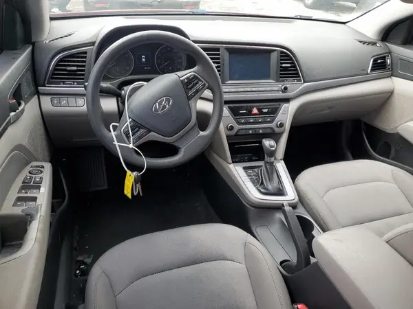 5NPD84LF1JH297575 2018 HYUNDAI ELANTRA - Image 8