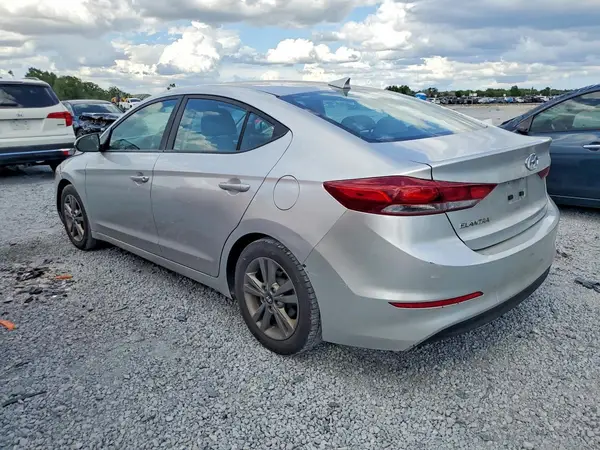 5NPD84LF1JH298063 2018 HYUNDAI ELANTRA - Image 2