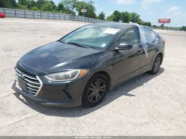 5NPD84LF1JH299083 2018 HYUNDAI ELANTRA - Image 2