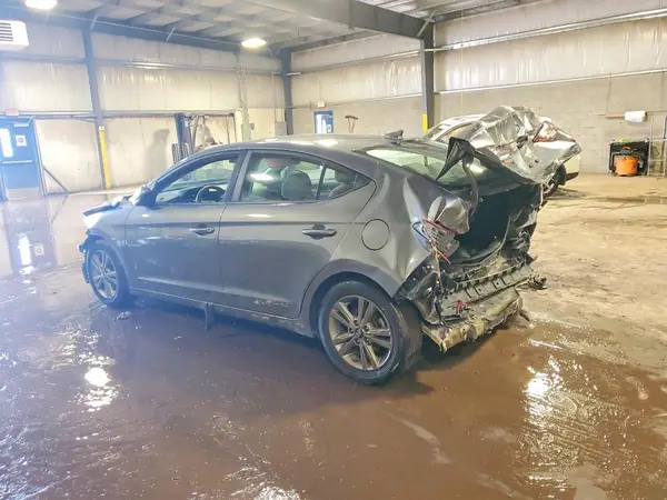 5NPD84LF1JH301401 2018 HYUNDAI ELANTRA - Image 2