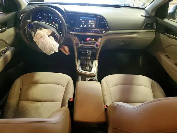5NPD84LF1JH301401 2018 HYUNDAI ELANTRA - Image 8