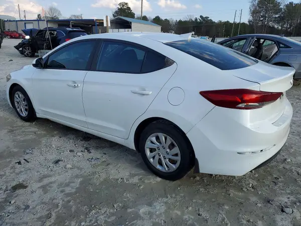 5NPD84LF1JH301799 2018 HYUNDAI ELANTRA - Image 2