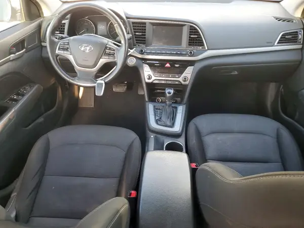 5NPD84LF1JH301799 2018 HYUNDAI ELANTRA - Image 8