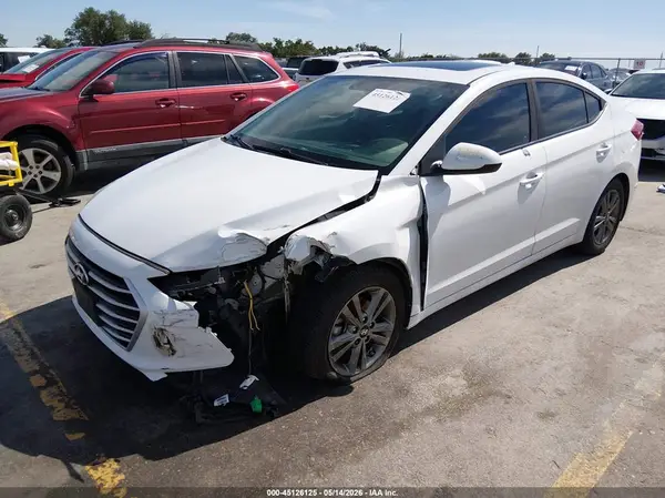 5NPD84LF1JH303200 2018 HYUNDAI ELANTRA - Image 2