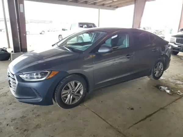 5NPD84LF1JH305366 2018 HYUNDAI ELANTRA - Image 1