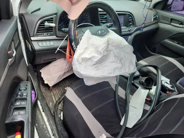 5NPD84LF1JH308817 2018 HYUNDAI ELANTRA - Image 8