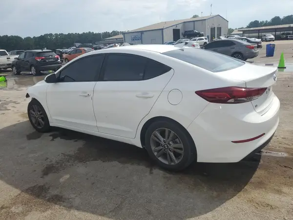 5NPD84LF1JH308820 2018 HYUNDAI ELANTRA - Image 2