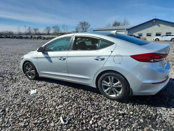 5NPD84LF1JH309949 2018 HYUNDAI ELANTRA - Image 2