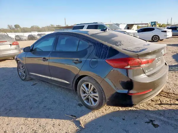 5NPD84LF1JH312060 2018 HYUNDAI ELANTRA - Image 2