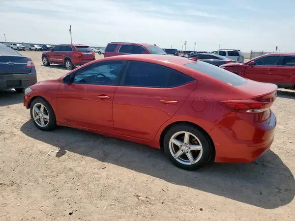 5NPD84LF1JH312236 2018 HYUNDAI ELANTRA - Image 2