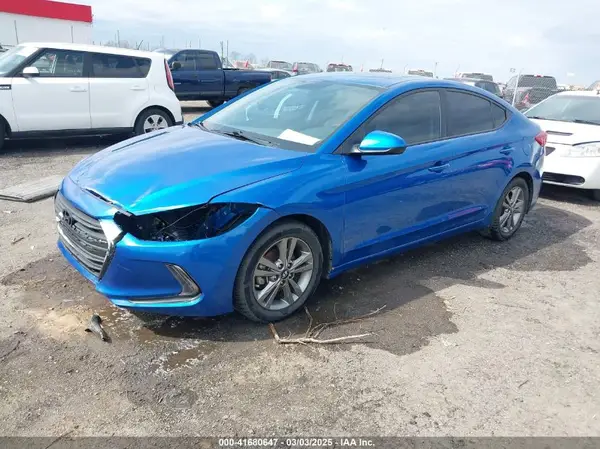 5NPD84LF1JH314374 2018 HYUNDAI ELANTRA - Image 2