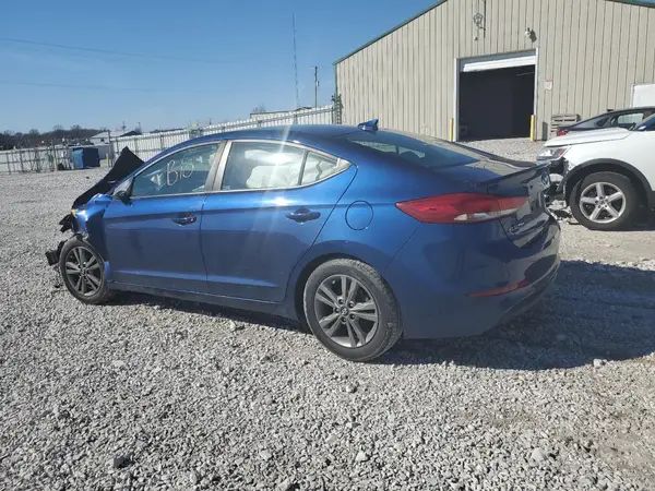 5NPD84LF1JH315606 2018 HYUNDAI ELANTRA - Image 2