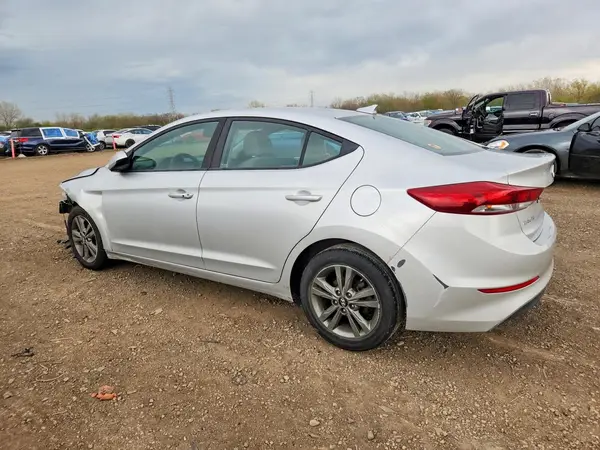 5NPD84LF1JH315749 2018 HYUNDAI ELANTRA - Image 2