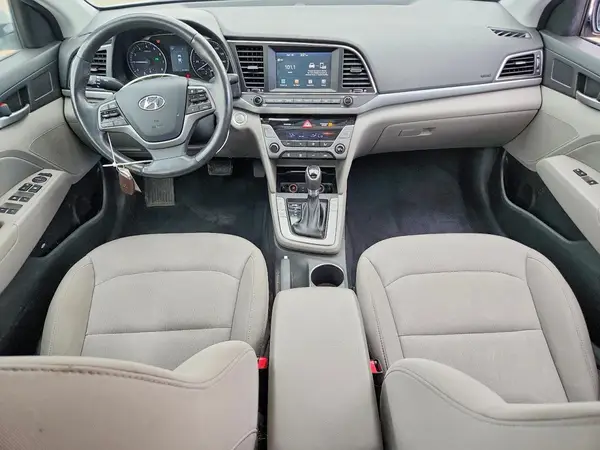 5NPD84LF1JH315749 2018 HYUNDAI ELANTRA - Image 8