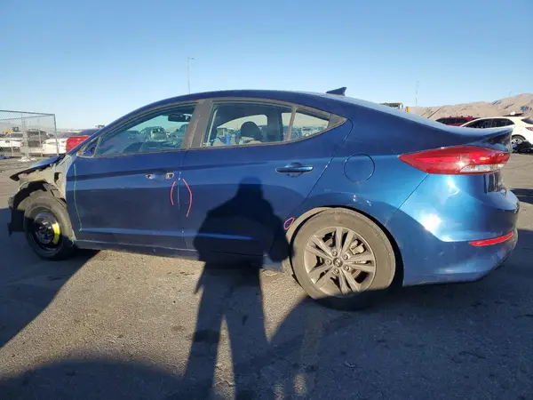 5NPD84LF1JH315766 2018 HYUNDAI ELANTRA - Image 2