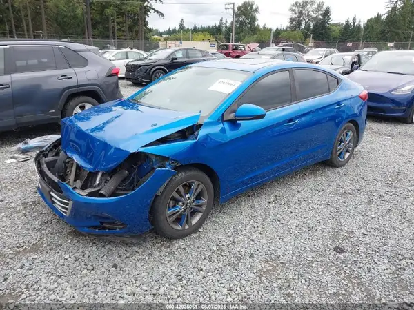 5NPD84LF1JH316075 2018 HYUNDAI ELANTRA - Image 2