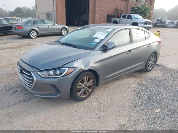 5NPD84LF1JH316884 2018 HYUNDAI ELANTRA - Image 2
