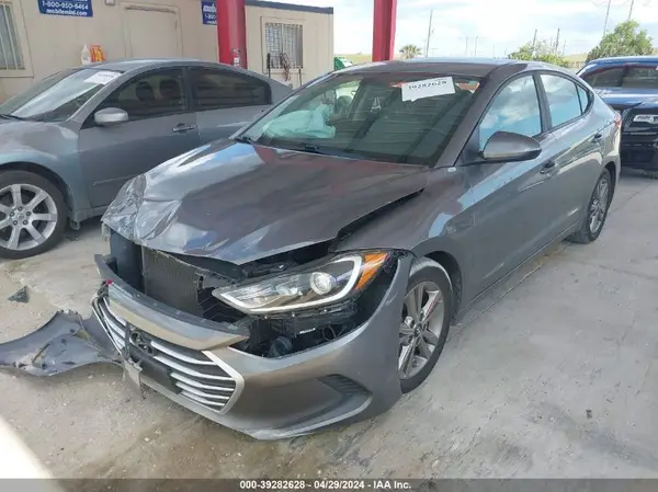 5NPD84LF1JH317601 2018 HYUNDAI ELANTRA - Image 2