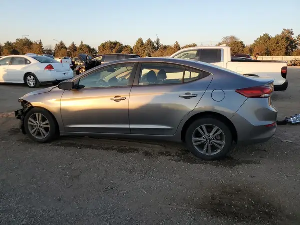 5NPD84LF1JH322278 2018 HYUNDAI ELANTRA - Image 2
